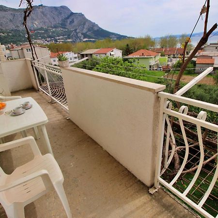 Apartments Marusic Omis Bagian luar foto