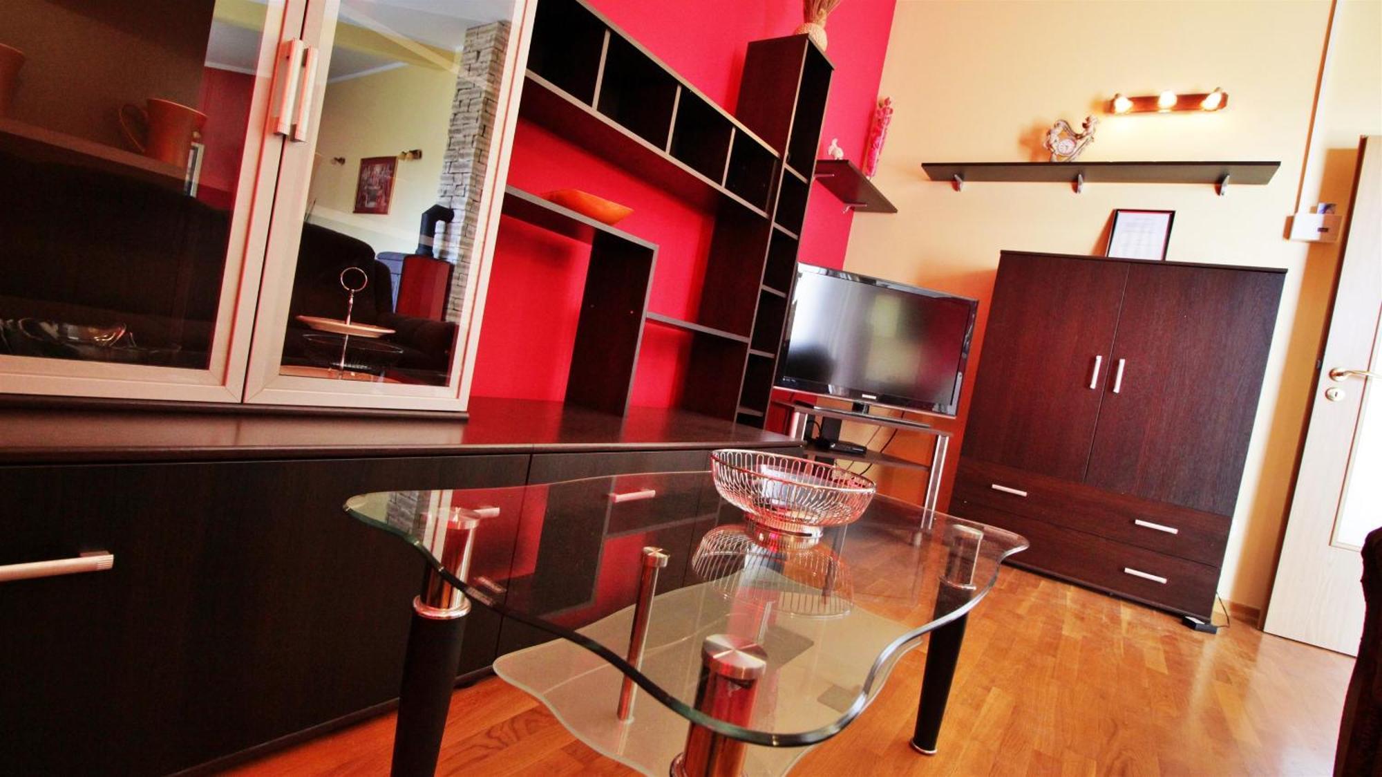 Apartments Marusic Omis Bagian luar foto