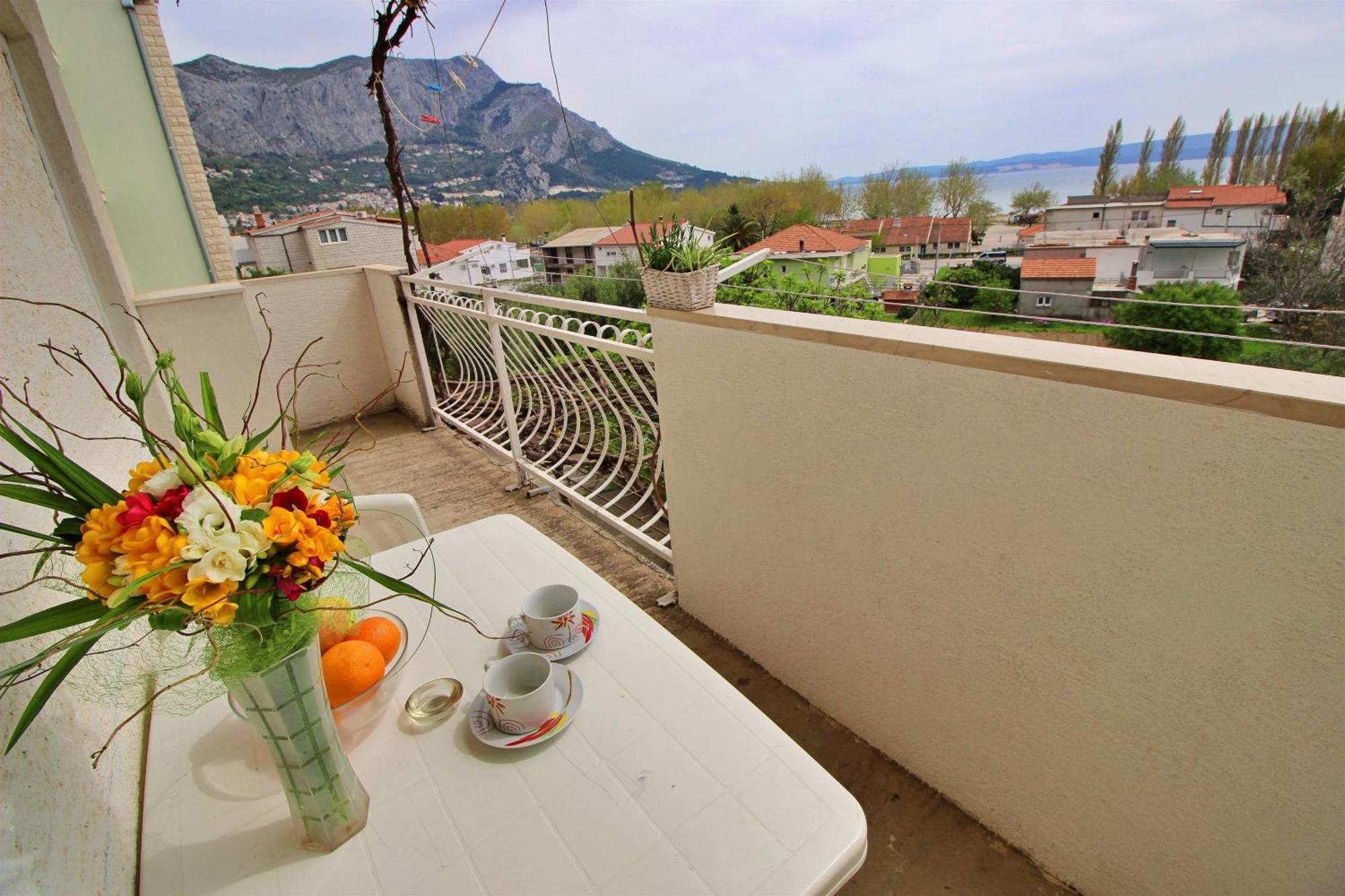Apartments Marusic Omis Bagian luar foto